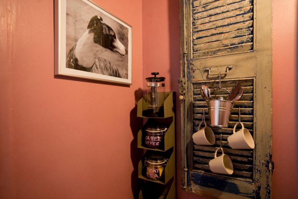 Alice Inn Athen Værelse billede